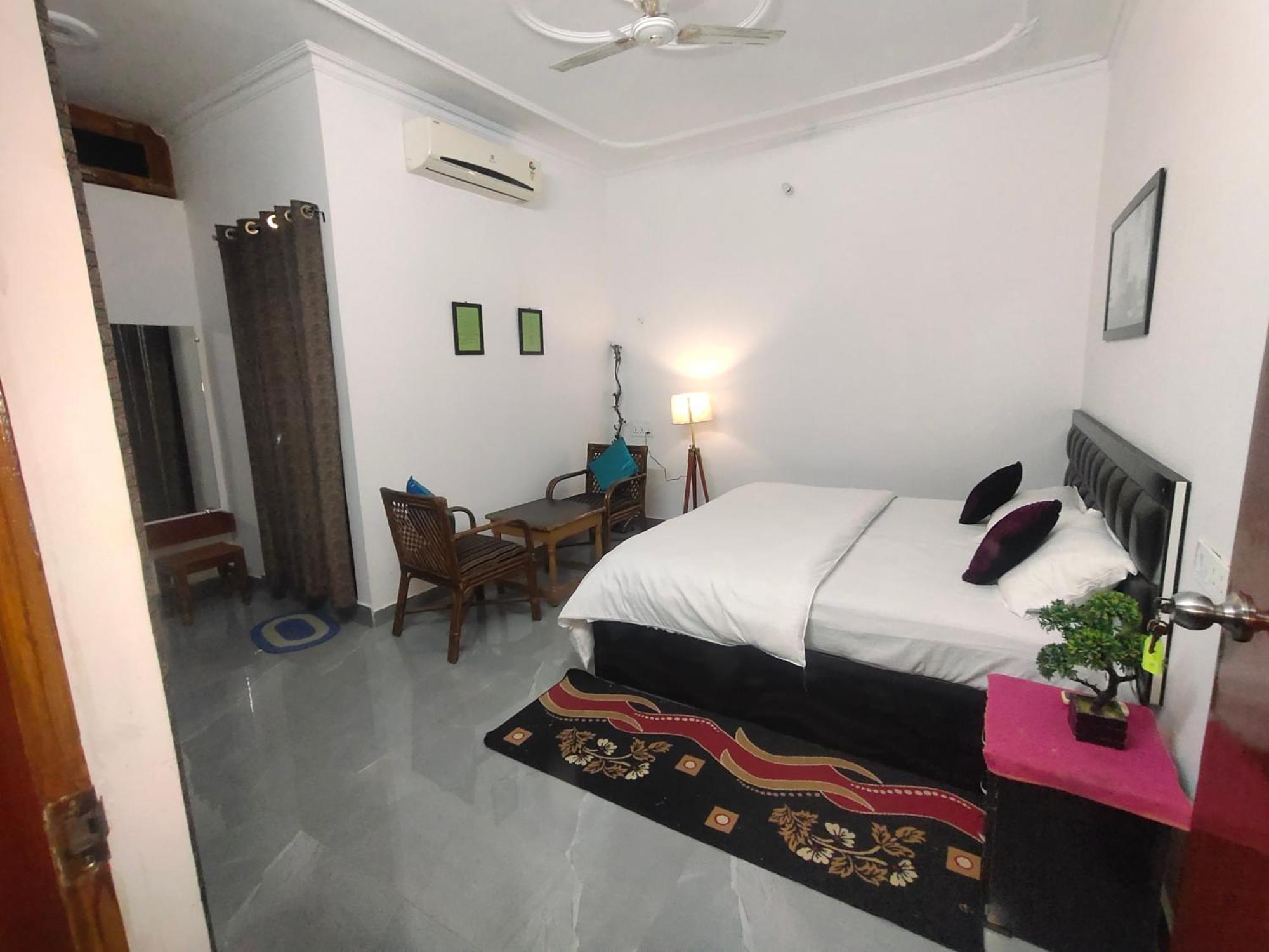 Khajuraho Glory Homestay Dış mekan fotoğraf