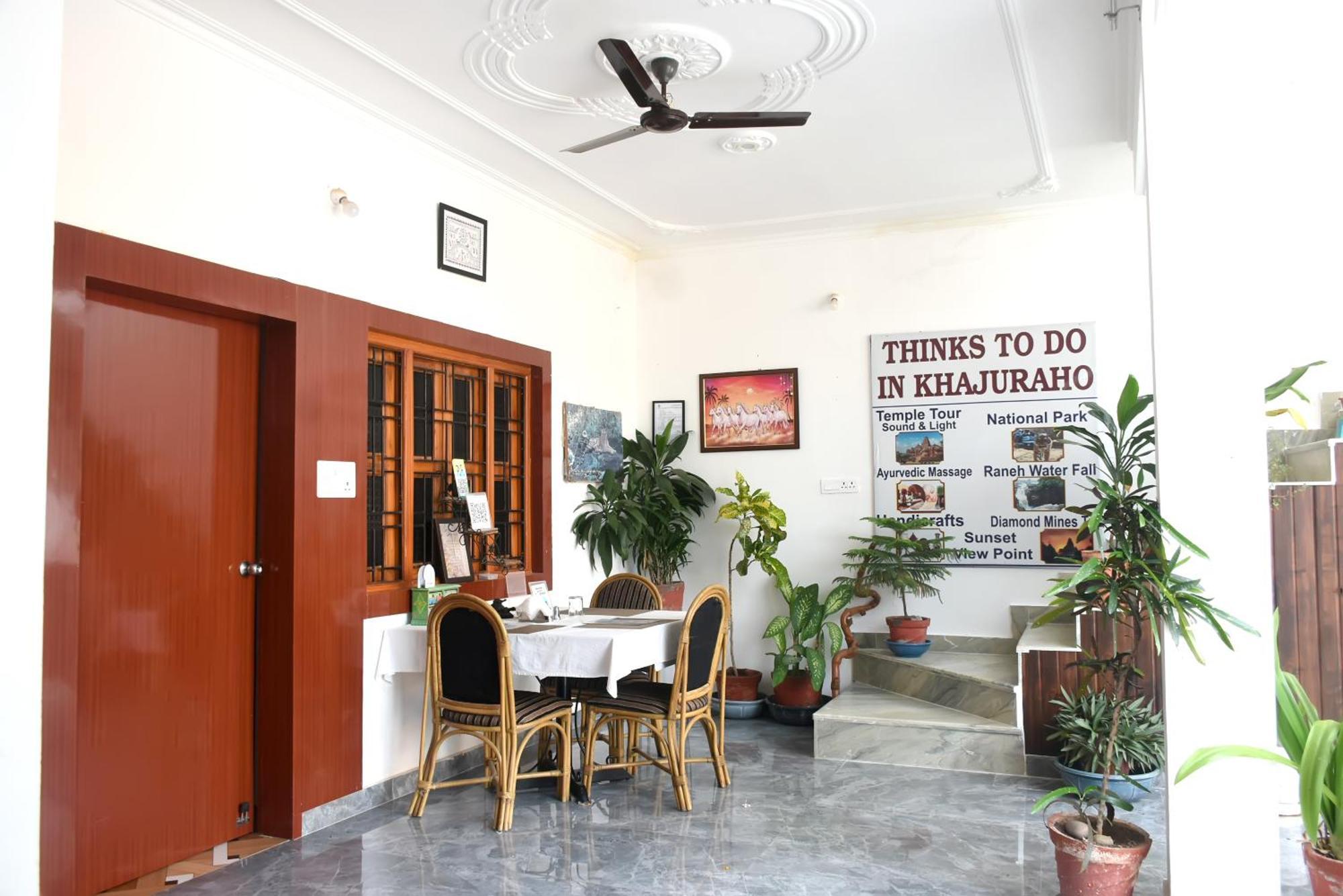 Khajuraho Glory Homestay Dış mekan fotoğraf