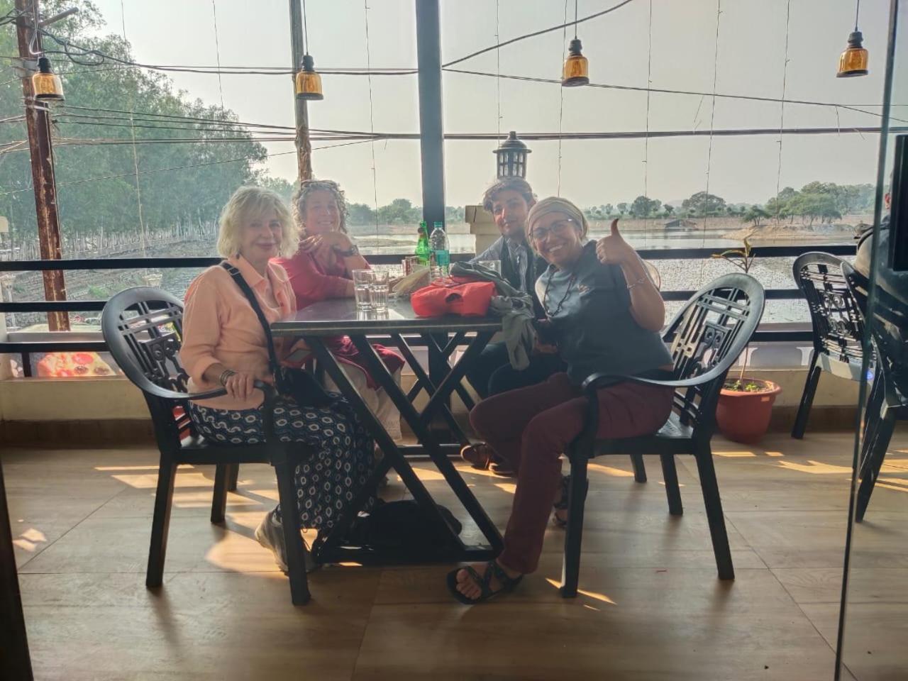 Khajuraho Glory Homestay Dış mekan fotoğraf