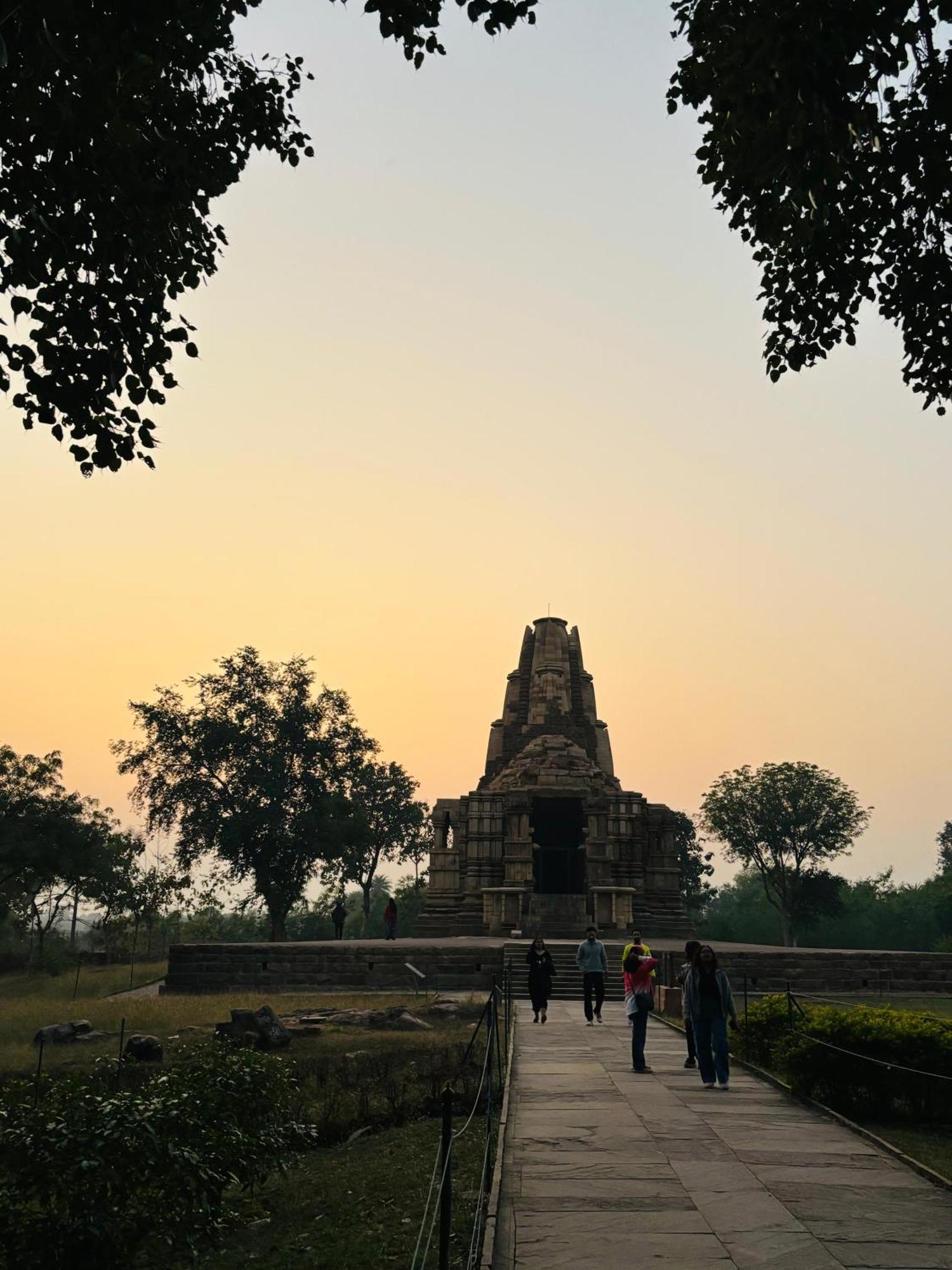 Khajuraho Glory Homestay Dış mekan fotoğraf
